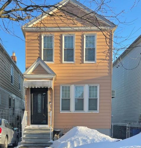 2892 Harrington Ave, Bronx, NY 10461-5933