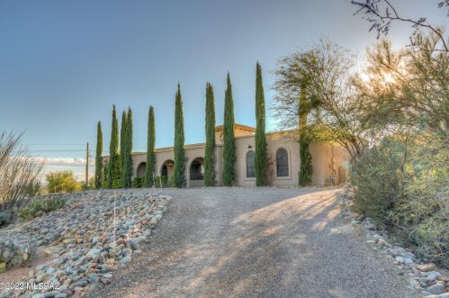 8003 Ischia Pl, Tucson, AZ 85741-1227