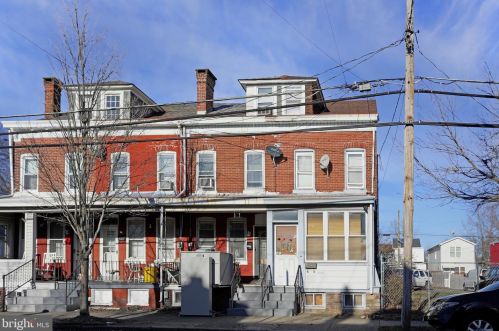 1544 Clinton Ave, Trenton, NJ 08610-6212