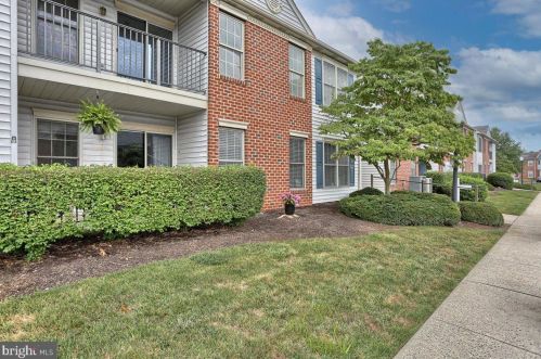 5401 Oxford Dr, Navy Sup Dpt PA  17055-5441 exterior