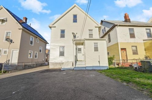 219 6th St, Bridgeport CT  06607-1046 exterior