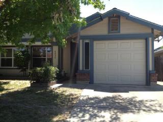 4026 Beaver Creek Ct, Sacramento, CA 95843-2165