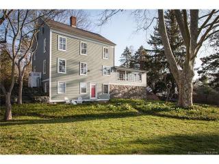 506 Boston Post Rd, Madison, CT 06443-2930