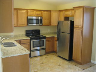 5302 80th Ave, Glendale, AZ 85303-5545
