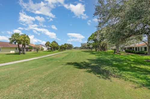 1200 Continental Ave, Melbourne FL  32940-6703 exterior