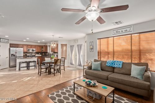 9417 Pioneer St, Tolleson AZ  85353-1504 exterior