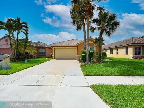 20848 17th St, Hollywood, FL 33029-2316