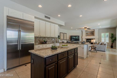 6021 Phelps Rd, Scottsdale AZ  85254-7309 exterior