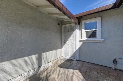 6351 Eldon Ave, Loomis CA  95650-8803 exterior
