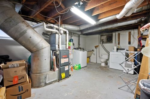 2914 Brentwood Ave, Pittsburgh PA  15227-2528 exterior