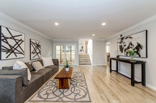 402 Westchester Pl, Fullerton CA  92835-2705 exterior