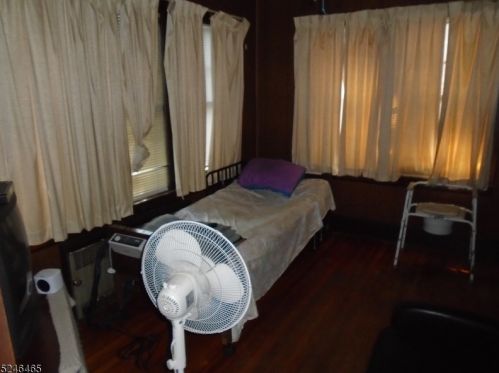 78 Fairmount Ter, East Orange NJ  07018-2355 exterior