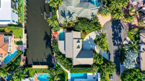 705 8th St, Delray Beach, FL 33483-5122
