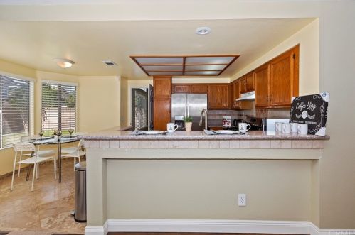 6847 Stone Pine Ct, Chino CA  91710-7414 exterior