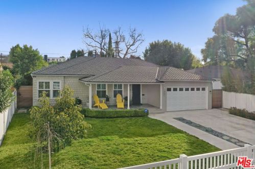 12450 Albers St, North Hollywood, CA 91607-1613