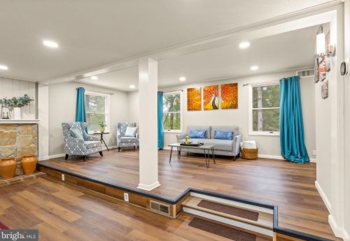 13188 Loyalty Rd, Leesburg VA  20176-6112 exterior