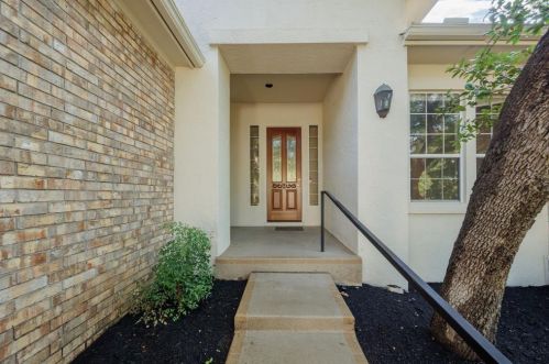 114 Nighthawk Way, Georgetown TX  78633-4554 exterior