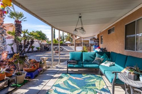 1444 Mouton Dr, San Jacinto CA  92583-5718 exterior