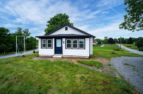 7588 Milton Carlisle Rd, Springfield, OH 45504-3181