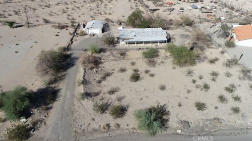 204 Schulz Rd, Chemehuevi, CA 92363-4214