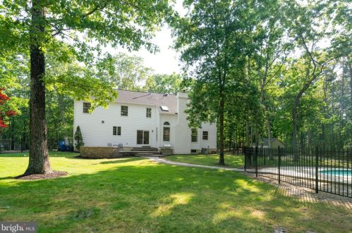 10 Crested Butte Ct, Southampton NJ  08088-8224 exterior