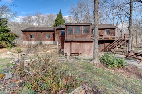 79 Kasacek Rd, North Windham, CT 06247-2114
