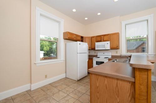 1534 Greenup St, Covington, KY 41011-3441