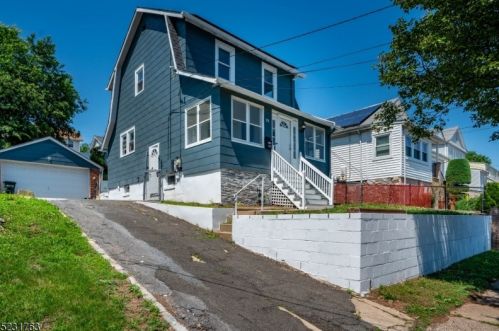 551 Leo St, Industrial Hillside NJ  07205-1726 exterior