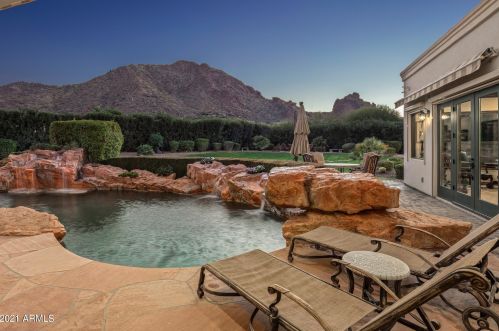 5909 Solcito Ln, Scottsdale AZ 85250-5514 exterior