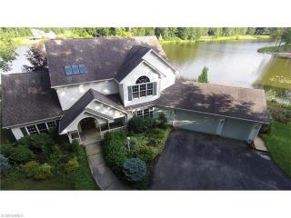 9764 Mottown Rd, Deerfield, OH 44411-8785