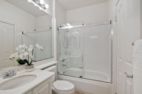 1351 Cassins St, Carlsbad CA  92011-4857 exterior