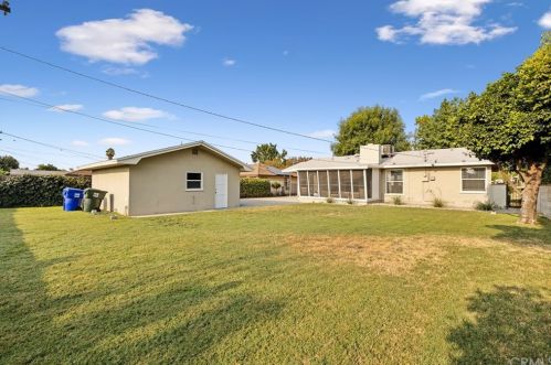 3287 Lugo Ave, San Bernardino CA  92404-2245 exterior