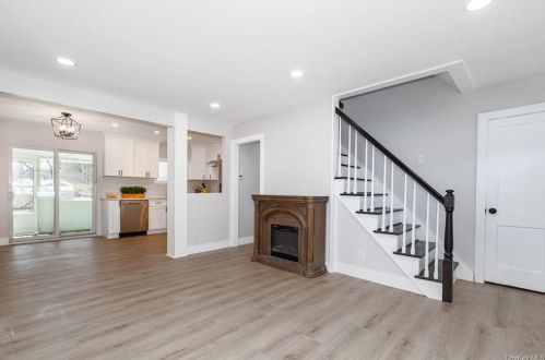 312 Spackenkill Rd, Poughkeepsie NY  12603-5318 exterior