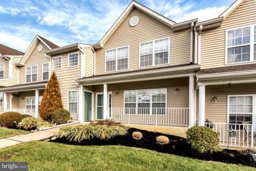 708 Sunflower Way, West Deptford, NJ 08051-2283