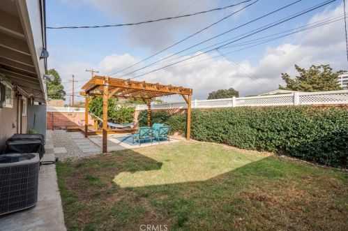 523 Devon Rd, Orange CA  92868-4148 exterior