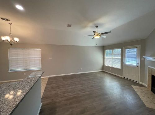 1521 Carrigan Ln, Denton TX  76207-7776 exterior