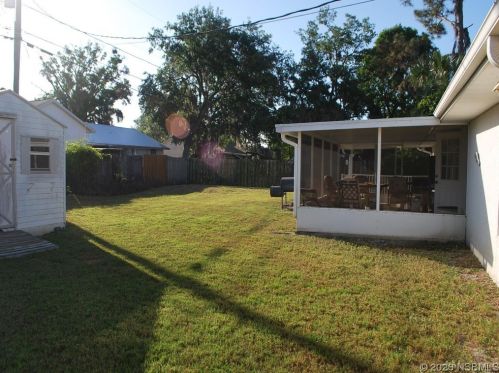 2915 Kumquat Dr, Edgewater, FL 32141-5715