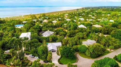 4737 Rue Belle Mer, Sanibel, FL 33957-2709
