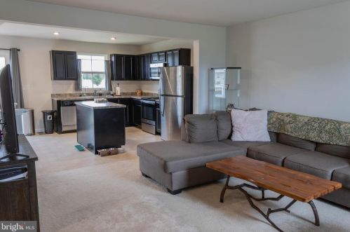 202 Nob Hill Rd, Dover, DE 19901-8846