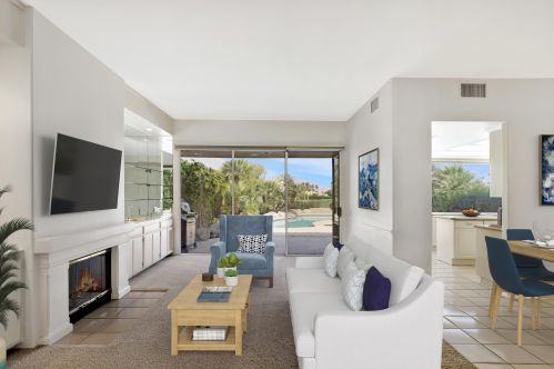 64 Pebble Beach Dr, Rancho Mirage CA  92270-1608 exterior