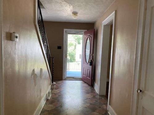 948 Hazel Ave, Ambridge, PA 15003-1719