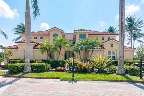 1298 Rialto Way, Naples, FL 34114-7860