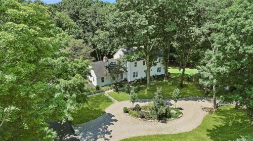 11 West Ln, Lewisboro, NY 10590-1910