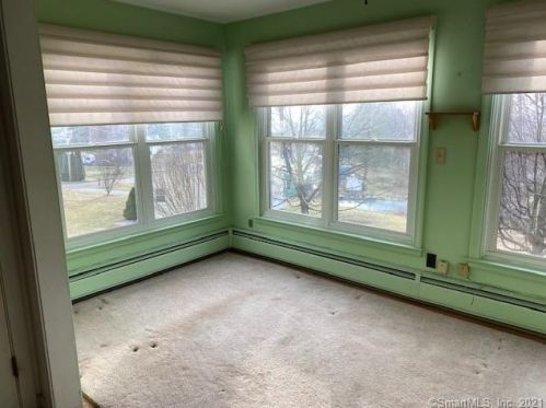 34 Robert Ln, Wallingford CT  06492-4317 exterior