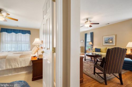 122 Somerfield Rd, Swedesboro NJ  08085-2504 exterior