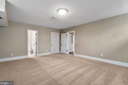 5828 James Madison Pkwy, Owens VA  22485-5352 exterior