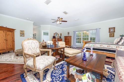 93 Deer Run Dr, Colchester CT  06415-1806 exterior