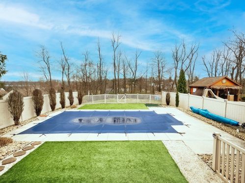 1640 Norman Dr, Sewickley PA  15143-8557 exterior