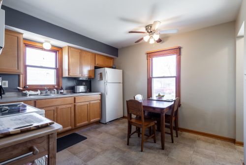 1302 Tripoli Ave, Milwaukee WI 53207-4030 exterior