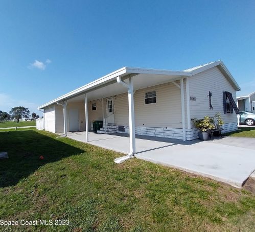 1041 Royal Palm Dr, Sebastian, FL 32976-7011